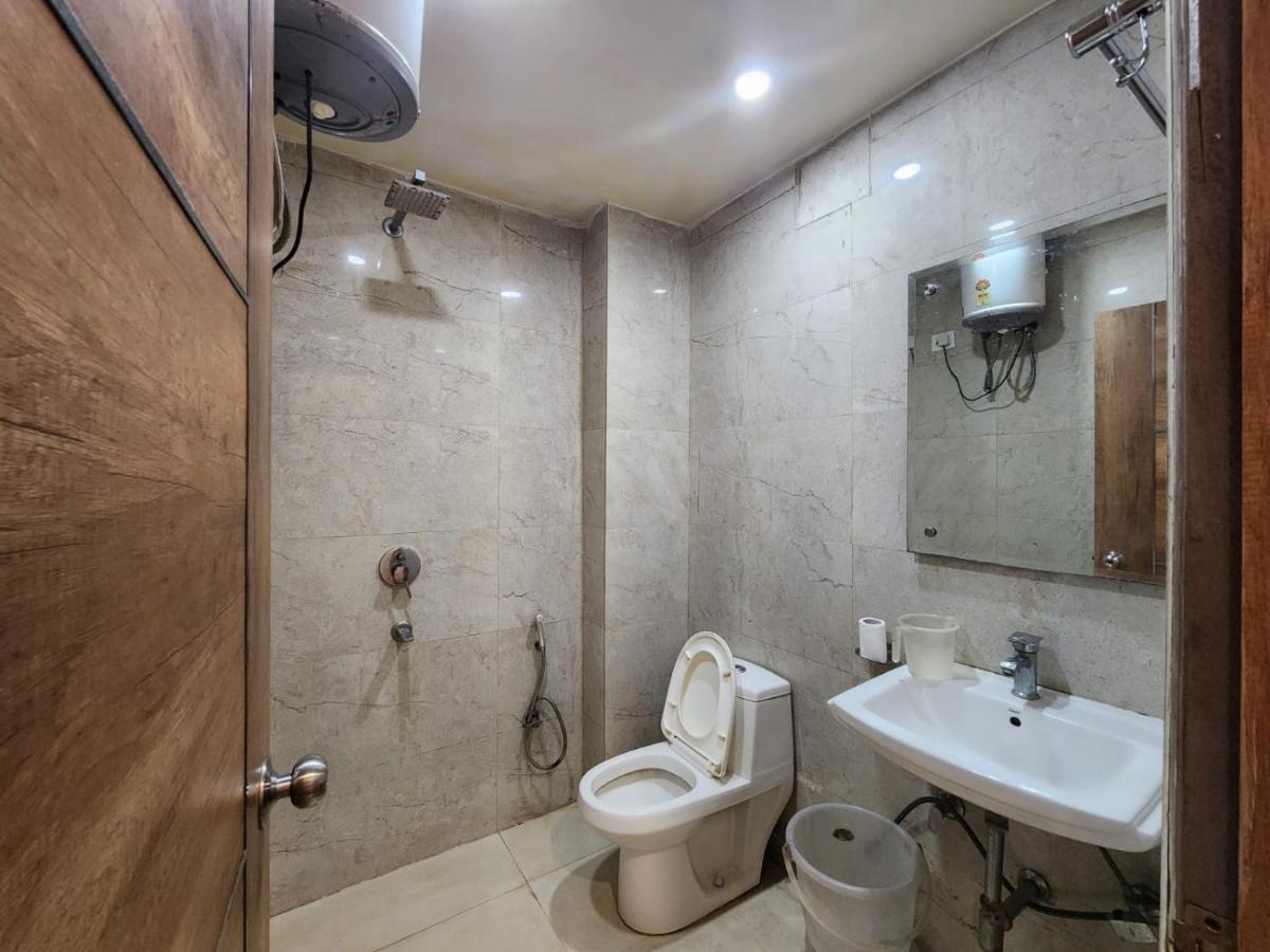 Hotel Ambe Inn By Ambience Delhi Igi Airport New Delhi Buitenkant foto